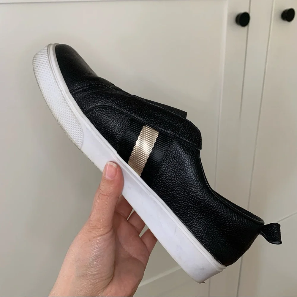 Kaanas Black Slip On Shoe Size 7